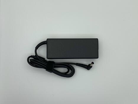 Блок питания для ноутбука Sony 90W 19.5V 4.7A 6.5x4.4mm VGP-AC19V13 Orig - фото 2