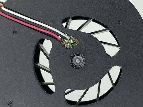 Вентилятор для ноутбука Acer TravelMate 2300, 4000, 4500, Aspire 1410, 1680, Acer Extensa 2300, 3000, 5V 0.31A 3-pin ADDA - фото 3