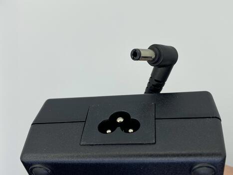 Блок питания для ноутбука Lenovo 170W 20V 8.5A 5.5x2.5mm FSP170-RAB Orig - фото 4