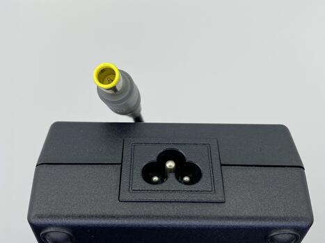 Блок питания для ноутбука Lenovo 170W 20V 8.5A 7.9x5.5mm 45N0374 Orig - фото 3