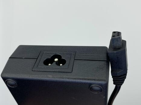 Блок питания для ноутбука Toshiba 180W 19V 9.5A 4 трапеция ADP-09T Orig - фото 3