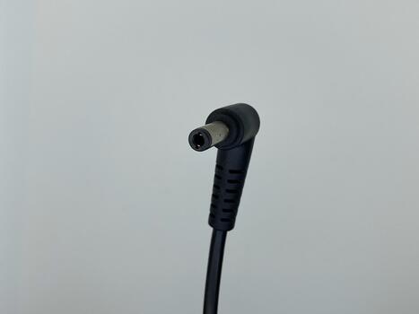 Блок питания для ноутбука Toshiba 45W 19V 2.37A 5.5x2.5mm TA451905525QC Travel Charger REPLACEMENT - фото 4