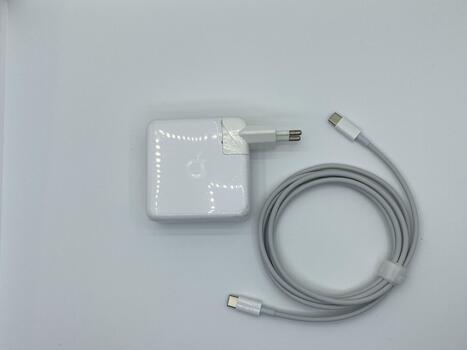 Блок питания для ноутбука Apple MacBook Pro USB Type-C 61W MNF72 OEM