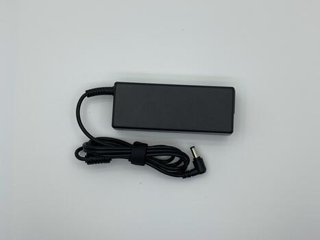 Блок питания для ноутбука Fujitsu 90W 20V 4.5A 5.5x2.5mm F20V4.5A90W OEM - фото 2