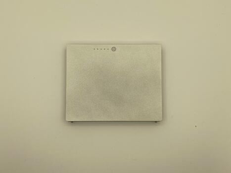 Аккумуляторная батарея для ноутбука Apple A1175 MacBook Pro 15-inch 10.8V Silver 5400mAh OEM - фото 2