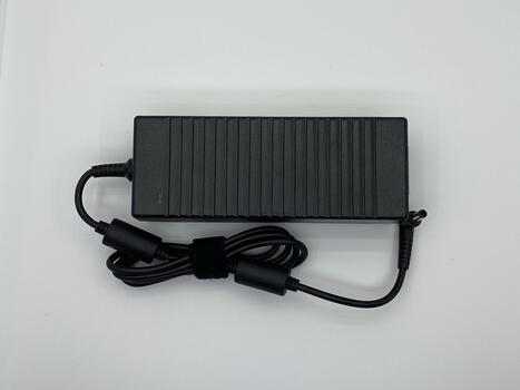 Блок питания для ноутбука Acer 135W 19V 7.3A 5.5x2.5mm AP.13503.001 OEM - фото 2