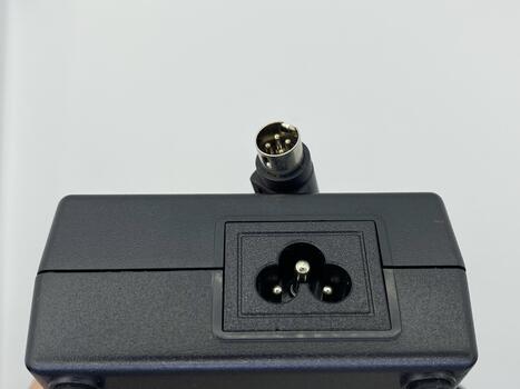 Блок питания для ноутбука MSI 150W 19V 7.89A 4pin YDS-150A OEM - фото 4