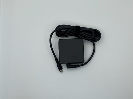 Блок питания для ноутбука Toshiba 45W 20V 2.25A Type-C G71C000KQ111 OEM - фото 2