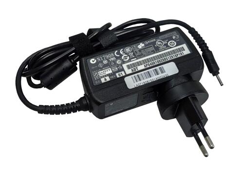 Блок питания для планшета Acer Tablet Iconia W3-810 18W 12V 1.5A 3.0x1.1mm AR181203011QC Travel Charger