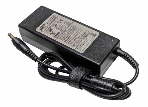 Блок питания для ноутбука Samsung 90W 19V 4.74A 5.5x3.0mm AD-9019N ОЕМ Блок питания для ноутбука Samsung 90W 19V 4.74A 5.5x3.0mm AD-9019N ОЕМ - фото 2